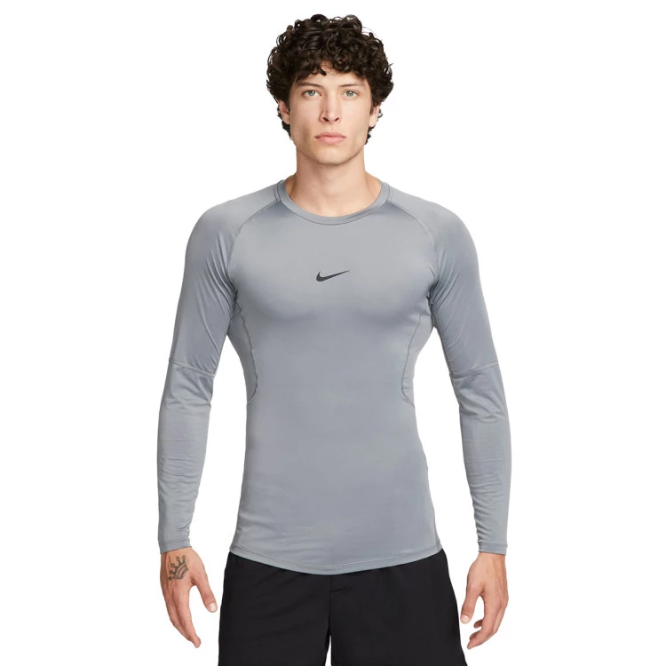 camiseta-nike-pro-dri-fit-tight-smoke-grey-black-0