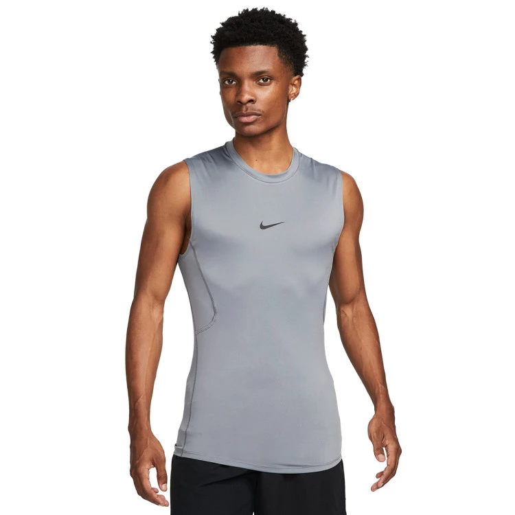 camiseta-nike-pro-dri-fit-tight-somke-grey-black-0