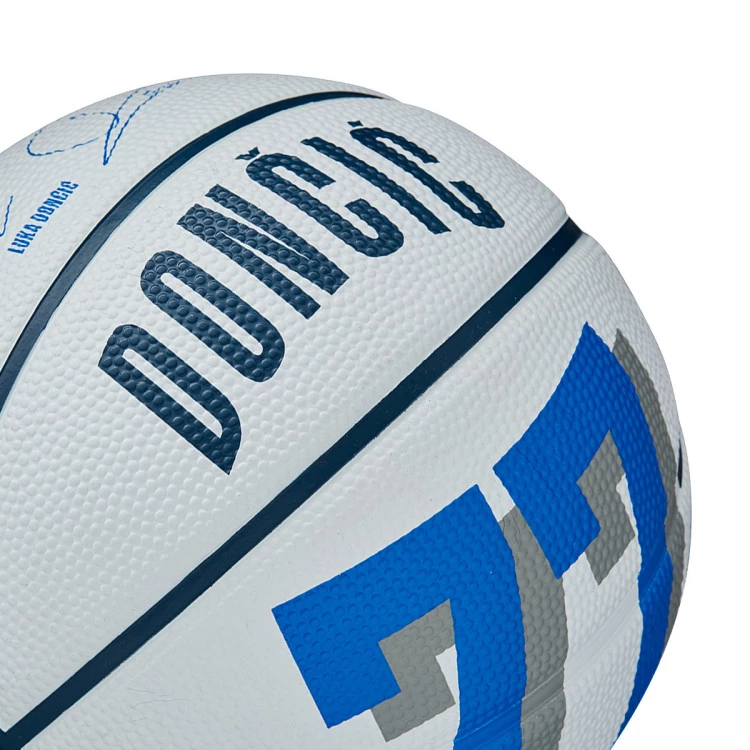 balon-wilson-nba-player-icon-mini-luka-doncic-blue-white-silver-4