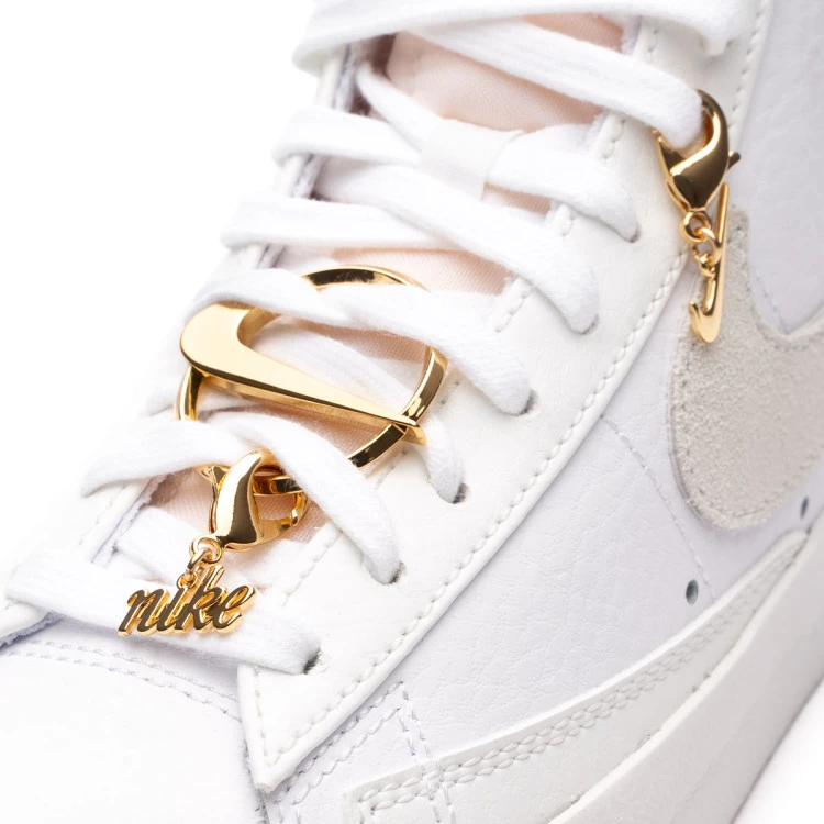 zapatilla-nike-blazer-mid-77-mujer-whitesummit-white-mtlc-gold-5