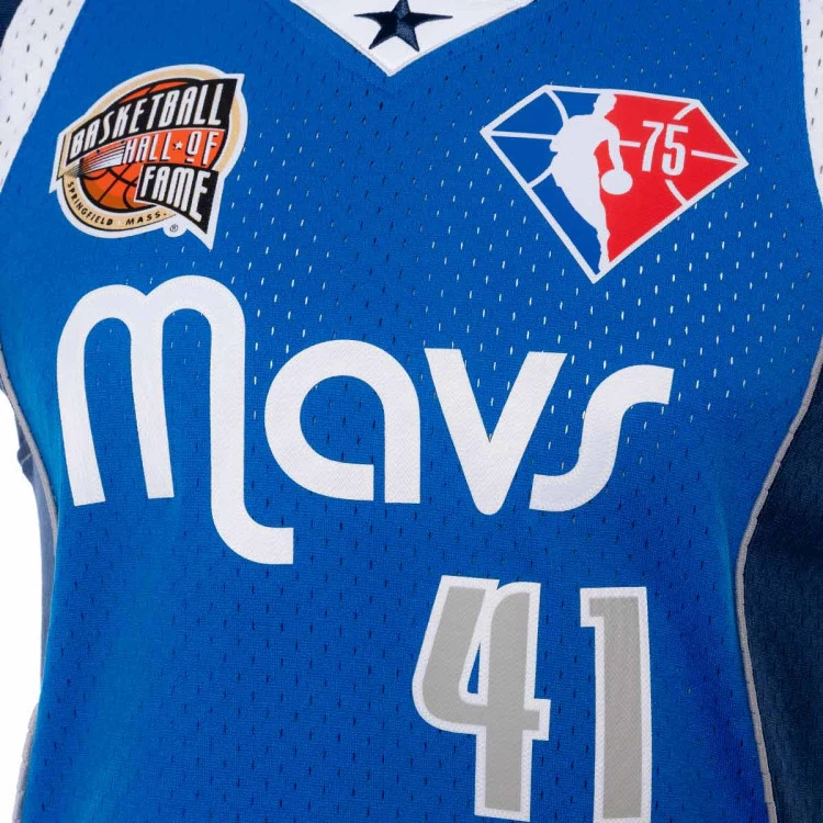 camiseta-mitchellness-nba-hall-of-fame-swingman-jersey-dallas-mavericks-dirk-nowitzki-capital-blue-2