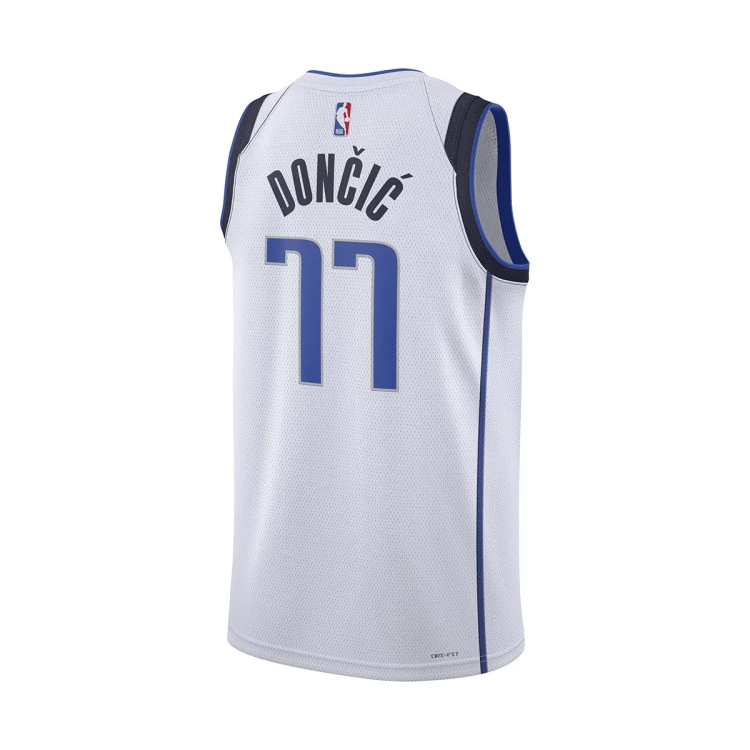 camiseta-nike-dallas-mavericks-association-edition-luka-doncic-2022-2023-white-1