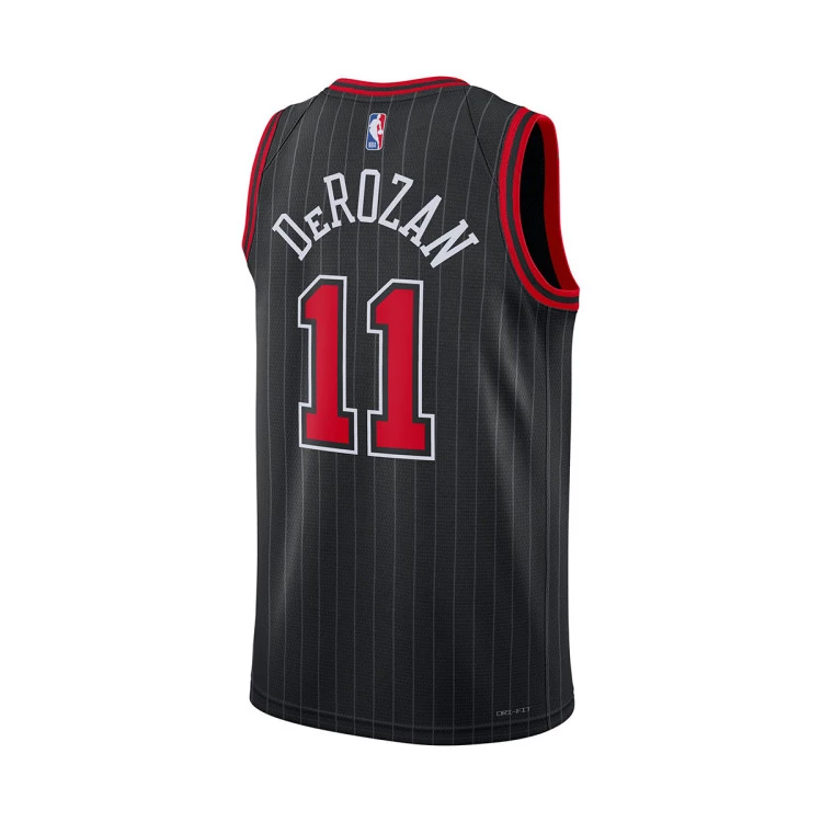 camiseta-jordan-chicago-bulls-statement-edition-demar-derozan-black-1