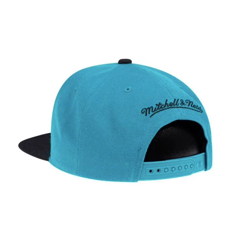 gorra-mitchellness-team-2-tone-2.0-snapback-detroit-pistons-teal-black-1