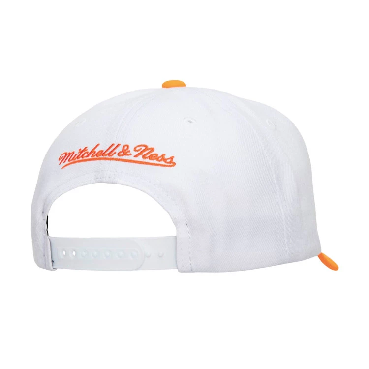 gorra-mitchellness-team-2-tone-2.0-pro-snapback-cleveland-cavaliers-white-1