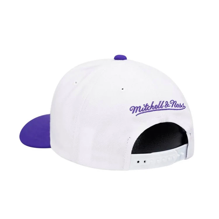 gorra-mitchellness-team-2-tone-2.0-pro-snapback-milwaukee-bucks-white-1