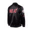 Chamarra MITCHELL&NESS Bomber Lightweight Satin Miami Heat