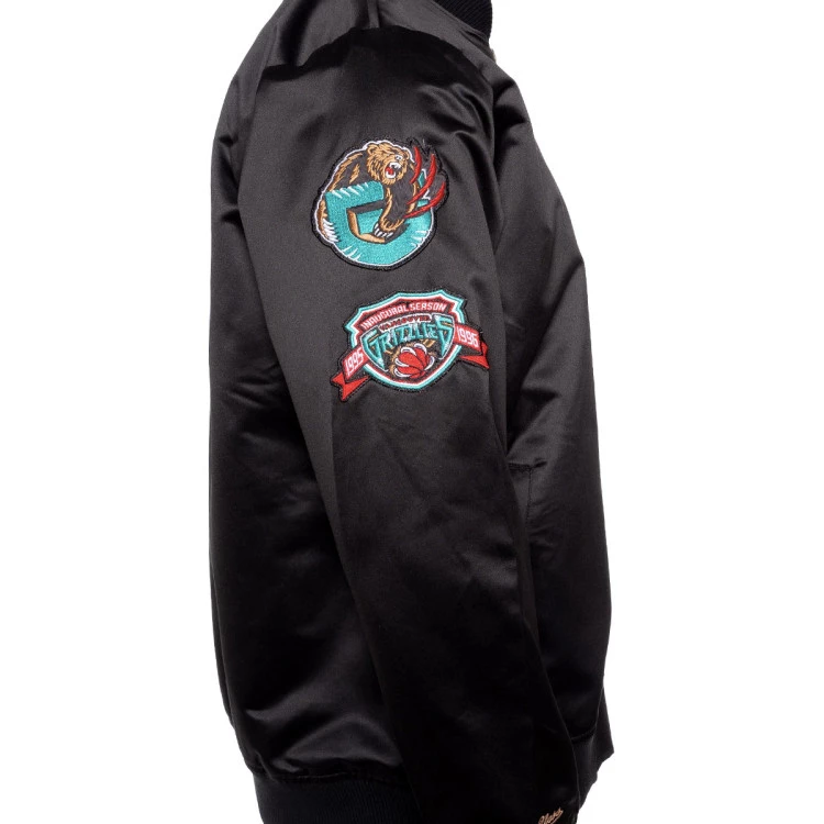 chaqueta-mitchellness-lightweight-satin-vancouver-grizzlies-negro-3