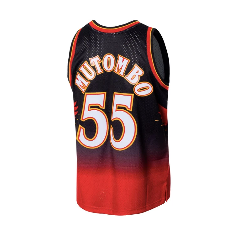 camiseta-mitchellness-swingman-jersey-atlanta-hawks-dikembe-mutombo-1996-granate-1