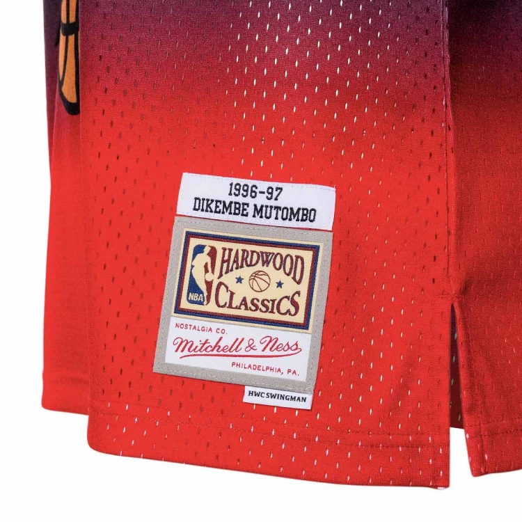 camiseta-mitchellness-swingman-jersey-atlanta-hawks-dikembe-mutombo-1996-granate-3