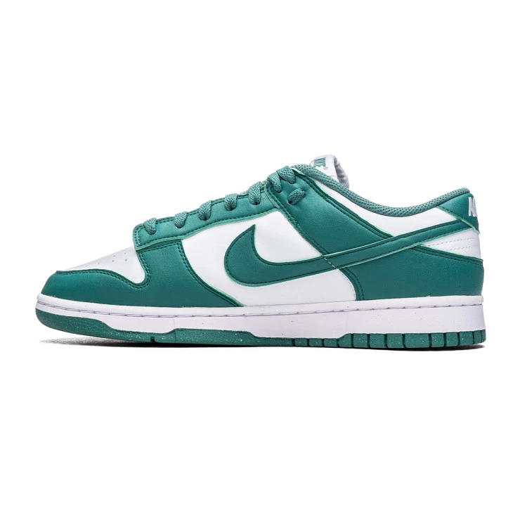 zapatilla-nike-dunk-low-white-bicoastal-2