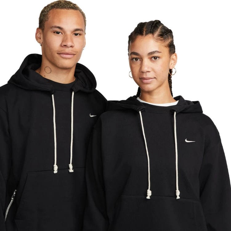 sudadera-nike-dri-fit-standard-issue-hoodie-black-pale-ivory-2