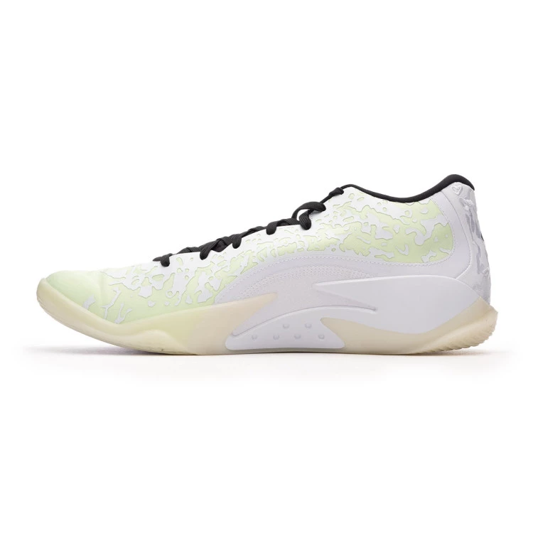 zapatilla-jordan-zion-3-white-black-barely-volt-2