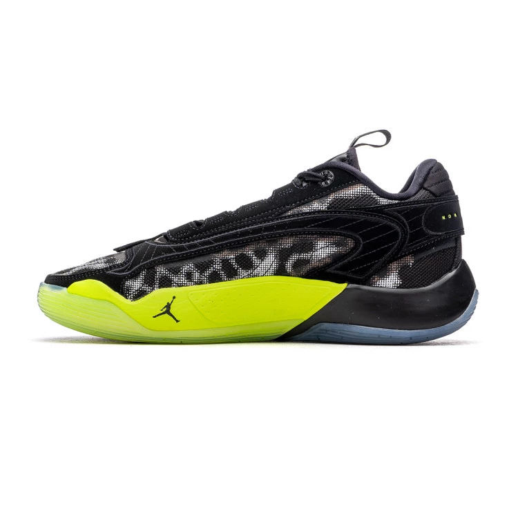 zapatillas-jordan-luka-2-black-white-volt-2