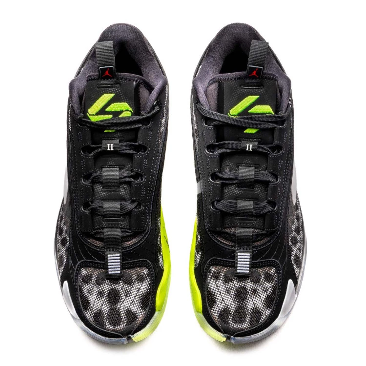 zapatillas-jordan-luka-2-black-white-volt-5