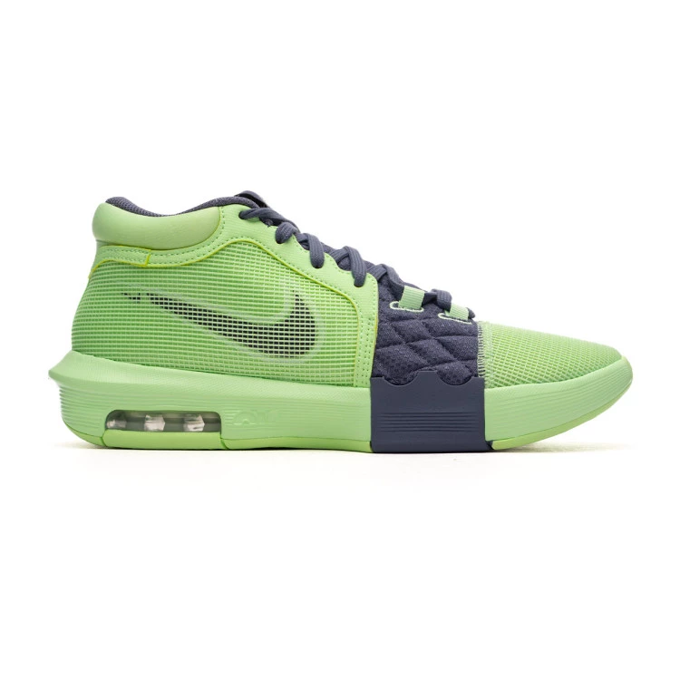 zapatilla-nike-lebron-witness-viii-vapor-green-white-light-carbon-1