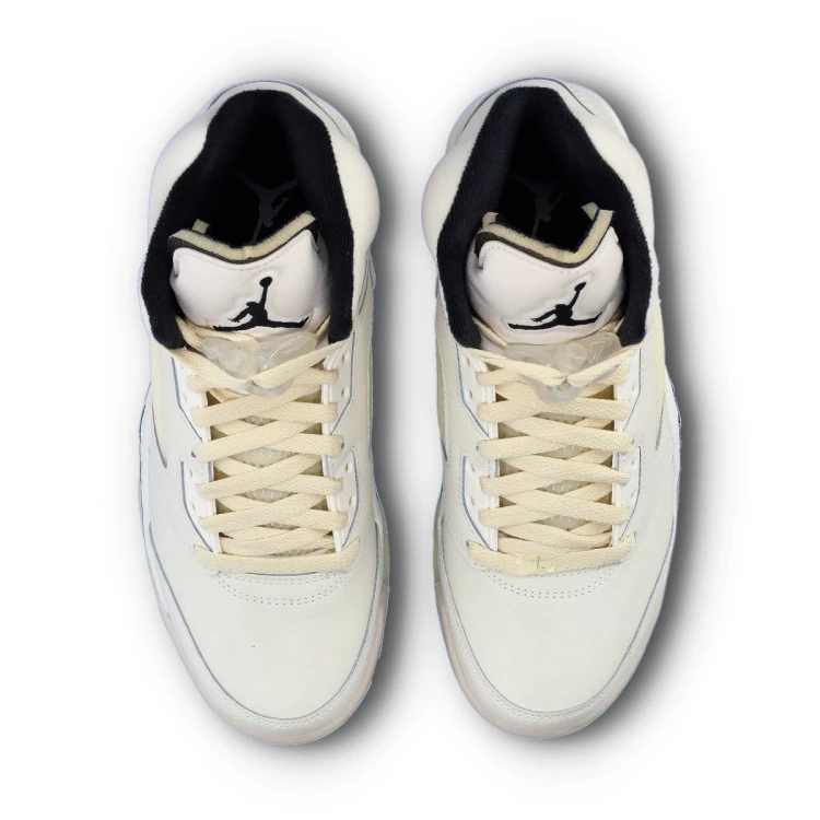 zapatilla-jordan-air-jordan-5-retro-se-sail-black-lt-orewood-brn-coconut-milk-4