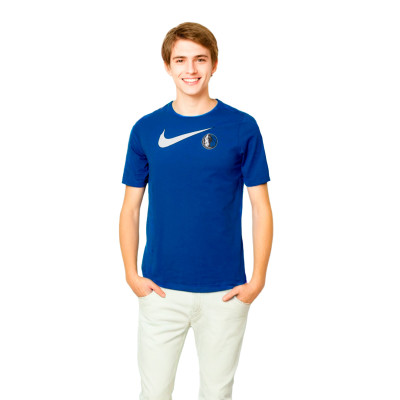 Camiseta Dallas Mavericks Essential Swoosh Niño