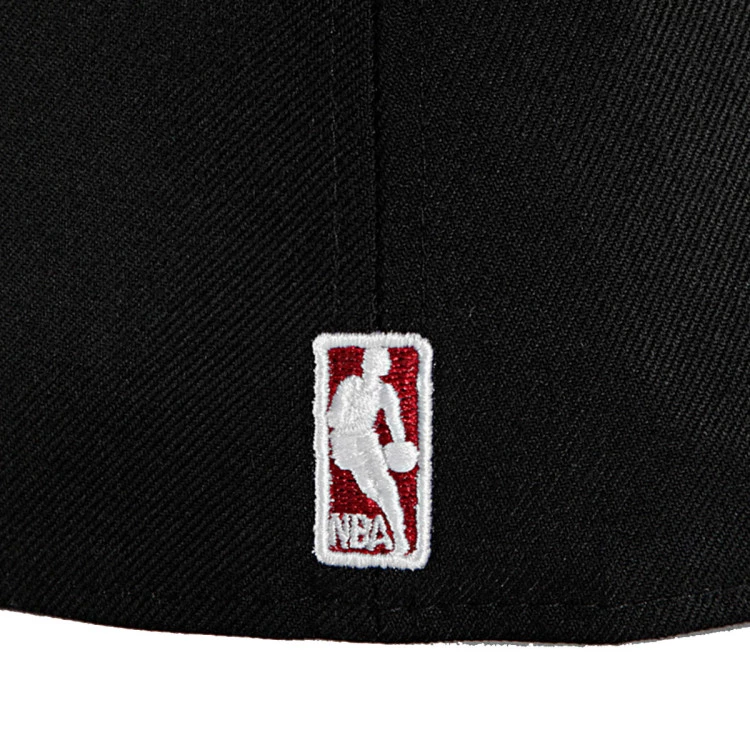 gorra-new-era-nba-essential-59fifty-miami-heat-black-4