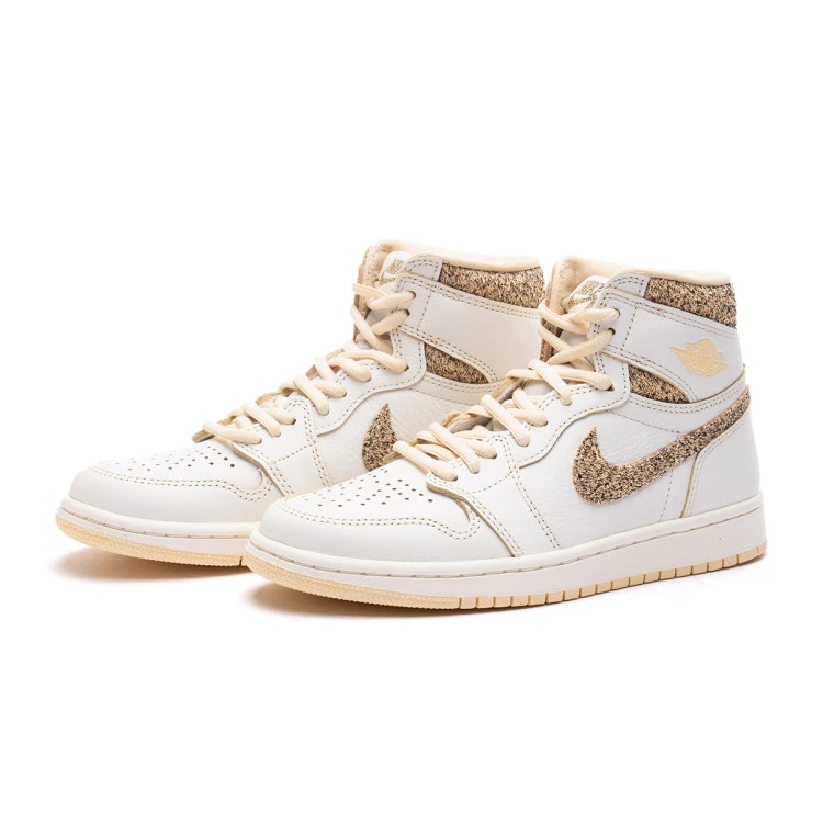 zapatilla-jordan-air-jordan-1-retro-high-og-craft-sail-pale-vanilla-black-0