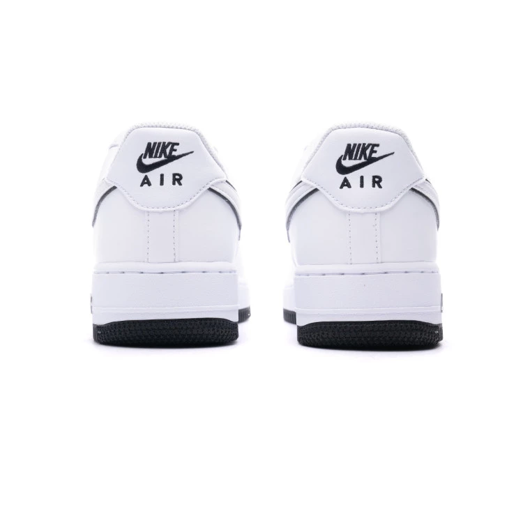 zapatilla-nike-air-force-1-07-white-black-white-4