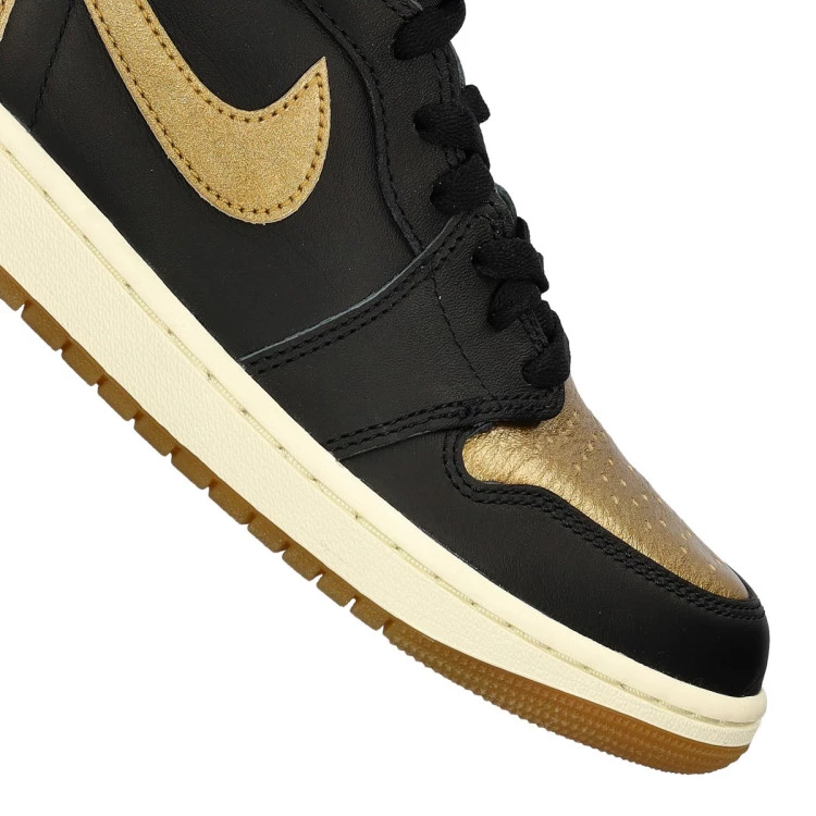 zapatilla-jordan-air-jordan1-retro-high-og-black-and-gold-black-metallic-gold-sail-6