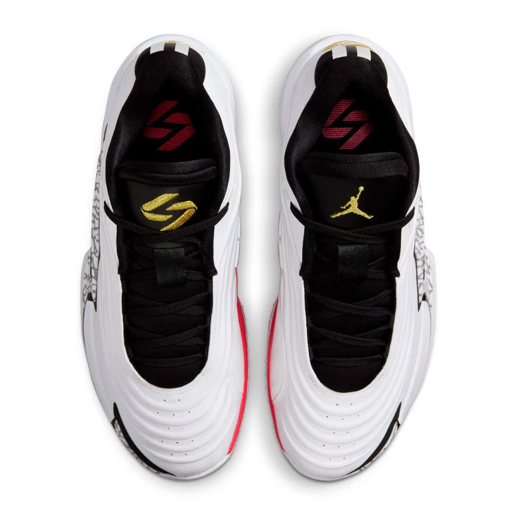 zapatillas-jordan-luka-3-motorsport-white-metallic-gold-black-red-orbit-5