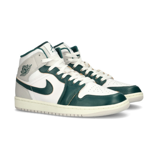 Trainers Jordan Air Jordan 1 Mid SE White Oxidized Green Sail Neutral Grey Basketball Emotion