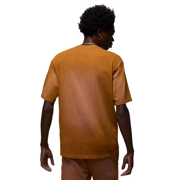 camiseta-jordan-flight-essential-washed-85-crew-desert-bronze-1