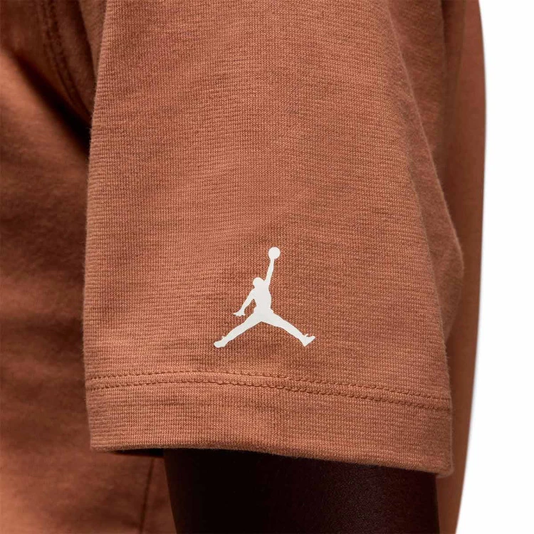 camiseta-jordan-flight-heritage-mujer-archaeo-brown-4