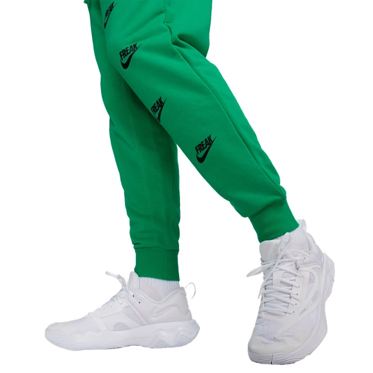 pantalon-largo-nike-giannis-dri-fit-standard-issue-jogger-stadium-green-black-black-5