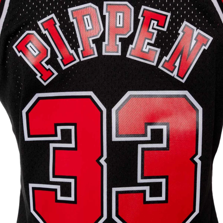 camiseta-mitchellness-swingman-jersey-chicago-bulls-scottie-pippen-1997-98-black-3