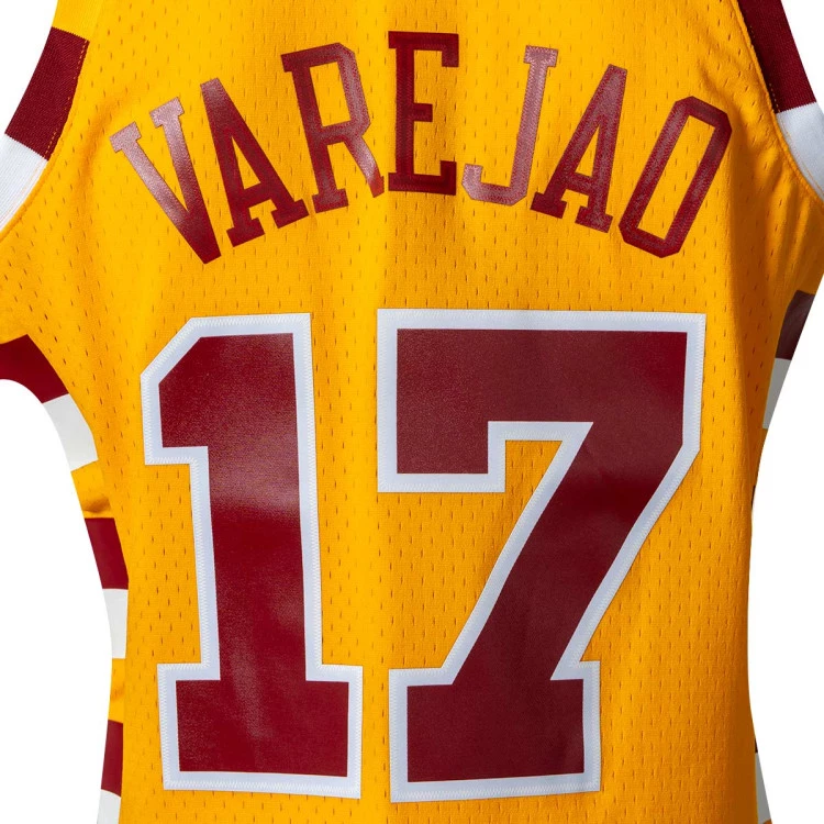 camiseta-mitchellness-swingman-jersey-cleveland-cavaliers-anderson-varejao-2004-05-dorado-4