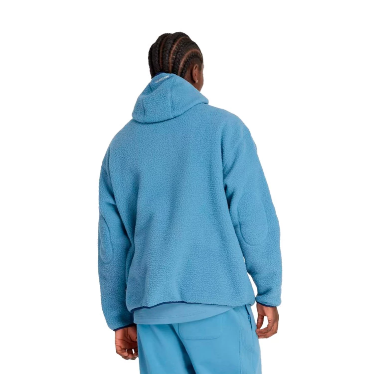 sudadera-new-balance-hoops-sherpa-heron-blue-1