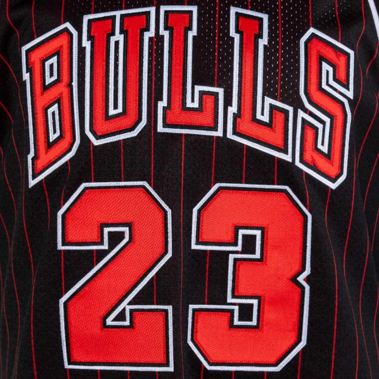 camiseta-mitchellness-nba-authentic-alternate-jersey-chicago-bulls-michael-jordan-1996-negro-5