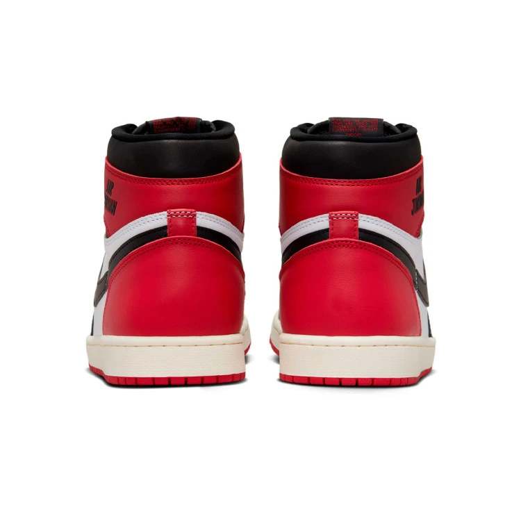 zapatilla-jordan-air-jordan-1-retro-high-og-black-toe-white-black-varsity-red-sail-4