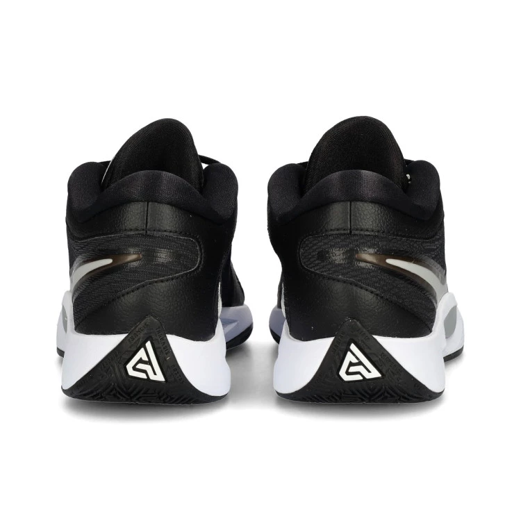 zapatillas-nike-giannis-freak-6-black-flt-silver-white-gunsmoke-4