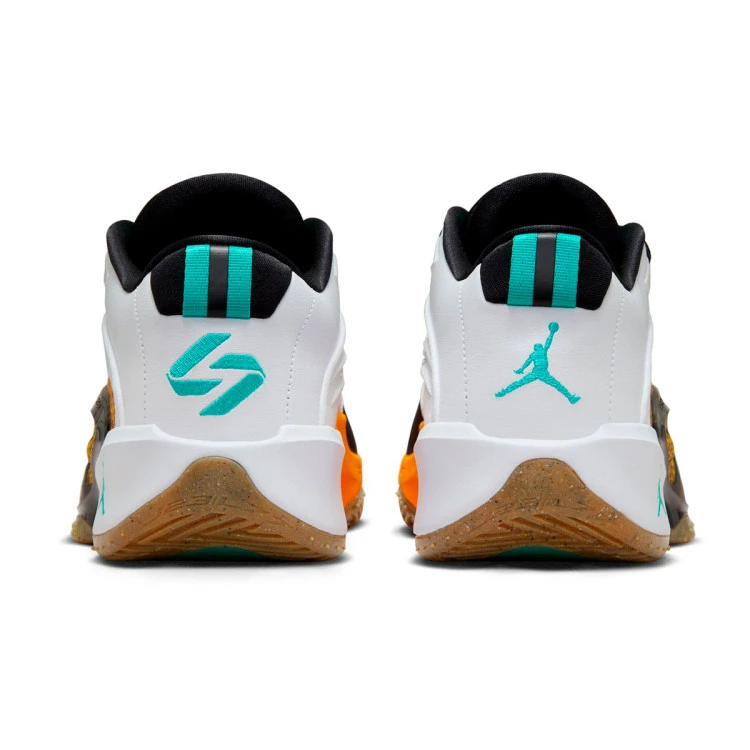 zapatillas-jordan-luka-3-safari-white-hyper-jade-laser-orange-4