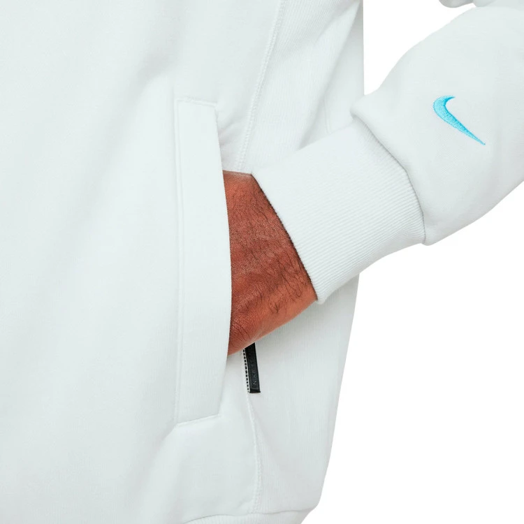 chaqueta-nike-lebron-james-standard-issue-therma-fit-summit-white-summit-white-baltic-blue-6