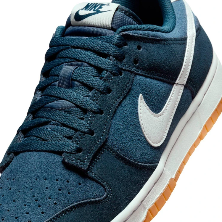 zapatilla-nike-dunk-low-retro-se-armory-navy-summit-white-monsoon-blue-6