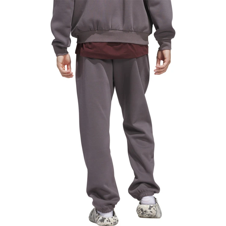 pantalon-largo-adidas-basketball-fleece-grey-strata-1