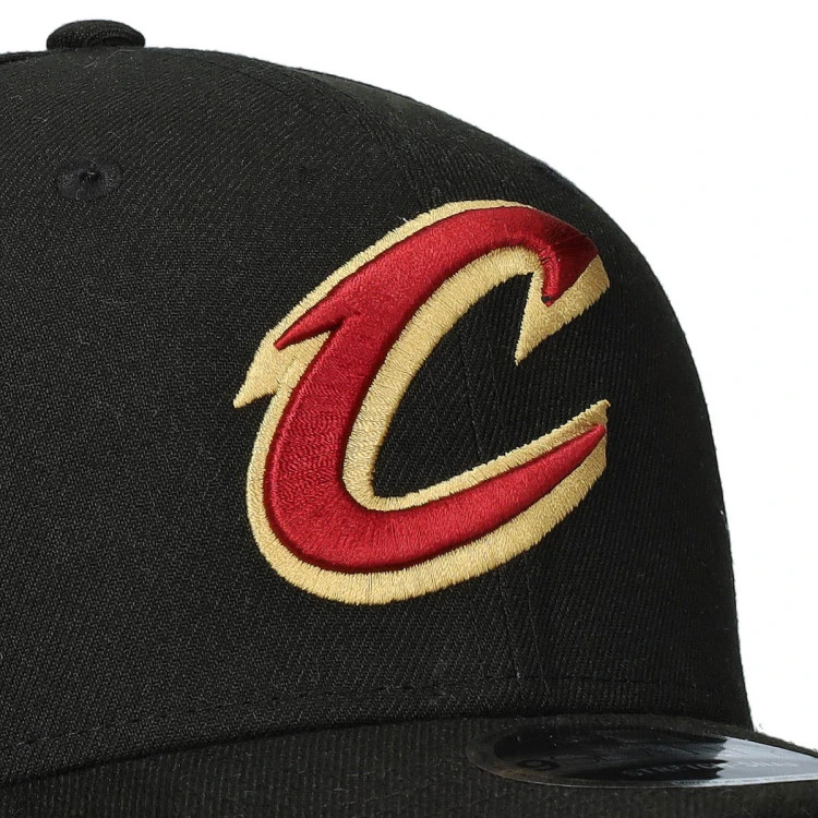 gorra-new-era-cleveland-cavaliers-nba-statement-edition-9seventy-stretch-snap-black-3