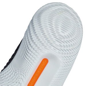 OUTSOLE-2