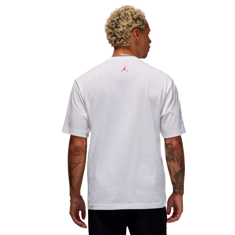 camiseta-jordan-brand-sneaker-patch-crew-white-varsity-red-1