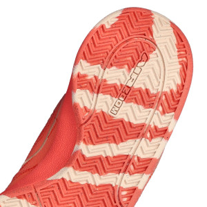 OUTSOLE-2