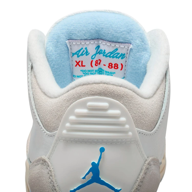 zapatilla-jordan-air-jordan-3-retro-lucky-shorts-nino-summit-white-hydrogen-blue-legend-blue-8